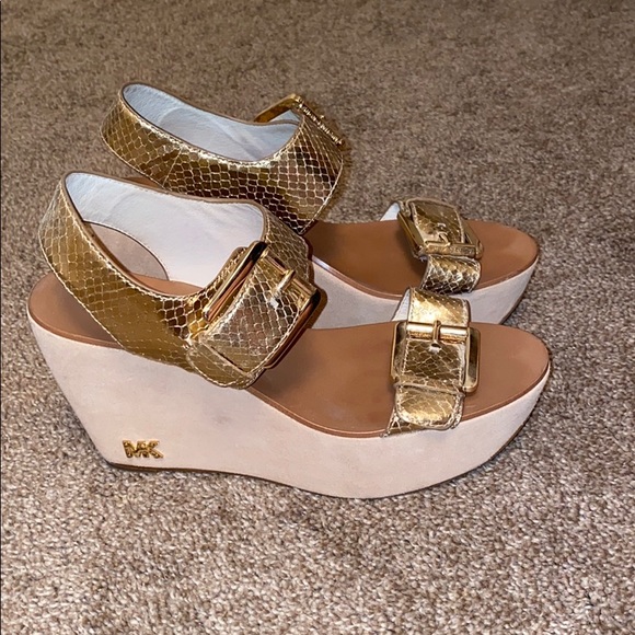Michael Kors Shoes - Picture 1 of 3